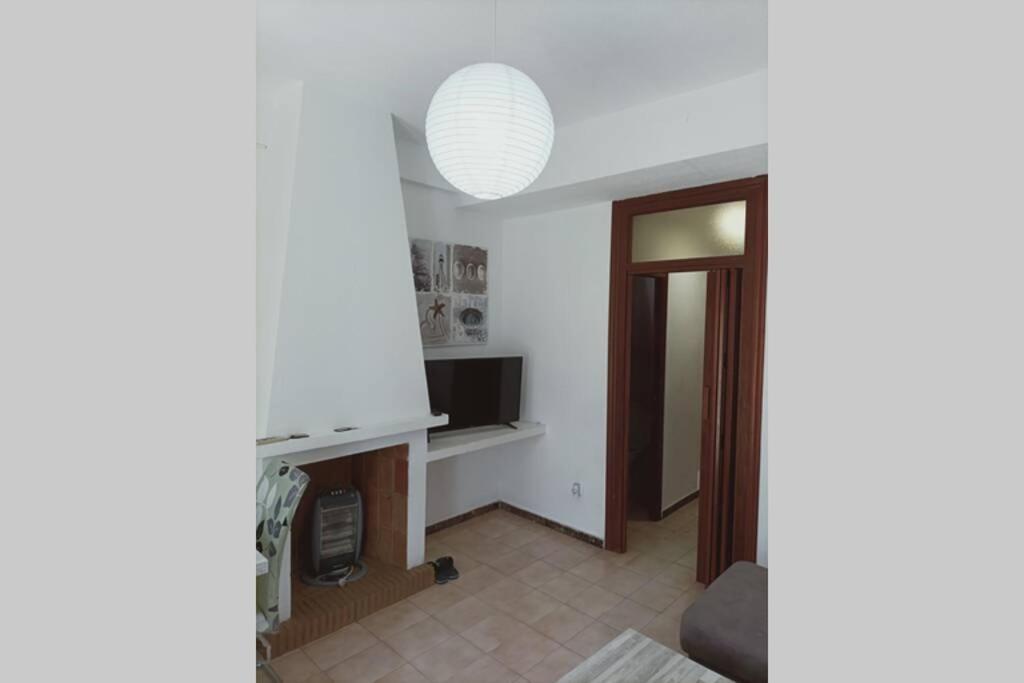 2 Bedroom Townhouse In Beautiful Gated Complex Benidorm Exterior photo